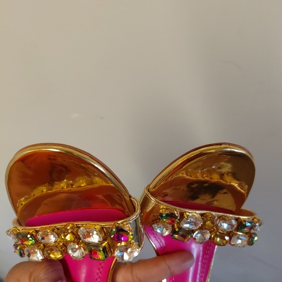 Gold Embellished Rhinestone Gladiator Heeled Sandals Size 8 - Picture 5 of 9